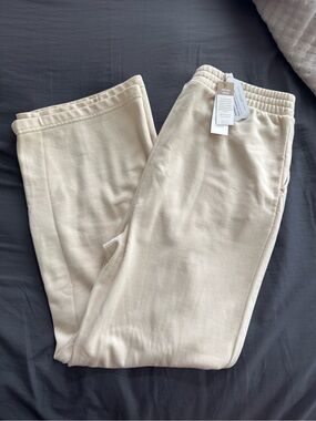 Brand new sweatpants